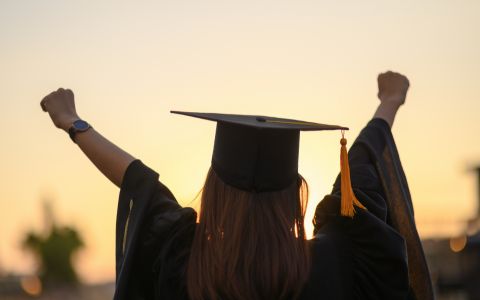 中国留学生之路：机遇，挑战与策略