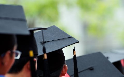 你真的了解成人考研和普通本科考研的区别吗？如何报考？