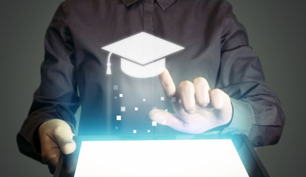 如何选择最适合的方式在上海提升你的学历？