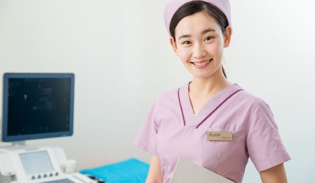 上海在职护士如何通过成人教育获取本科学历？