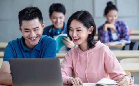 如何规划您的成考报名时间以提升学历？