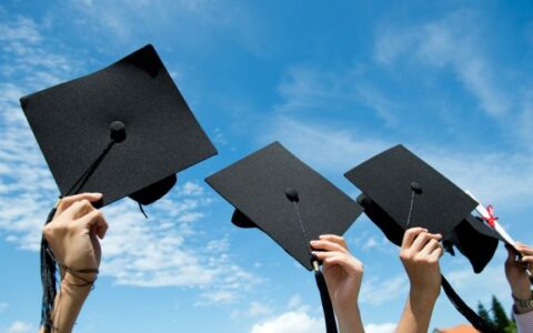 上海开放大学学历有用吗？国家承认，学信网可查。